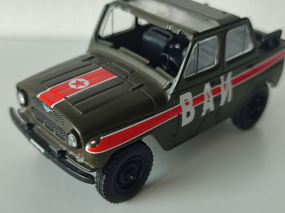 UAZ 469 VAI Wojskowy - skala 1:43 - DeAgostini