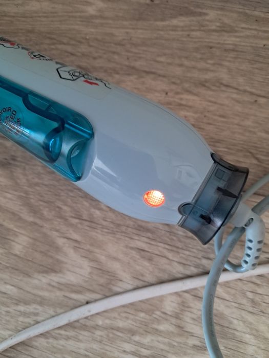 Фен-щітка для волосся PHILIPS.