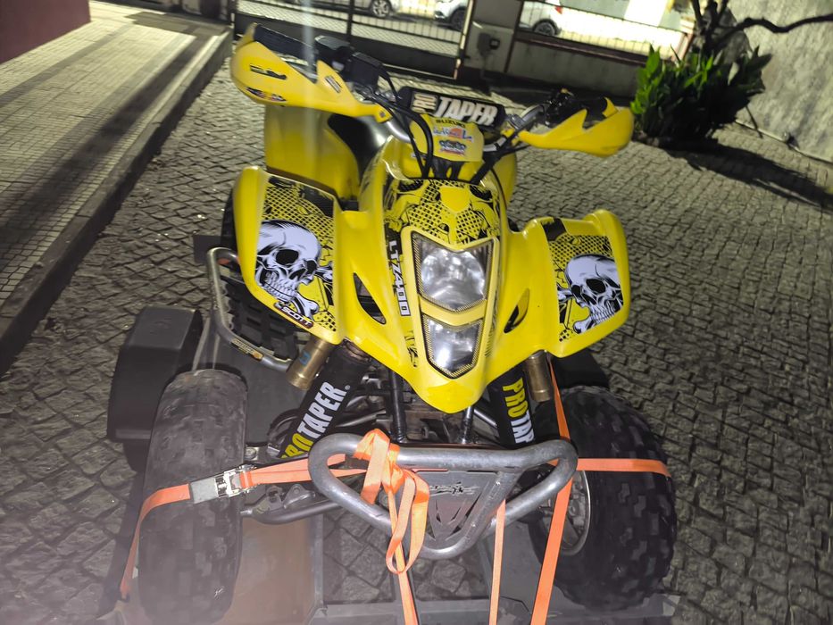 SUZUKI LTZ 400 IMPECÁVEL MATRÍCULADA (UNICO DONO)