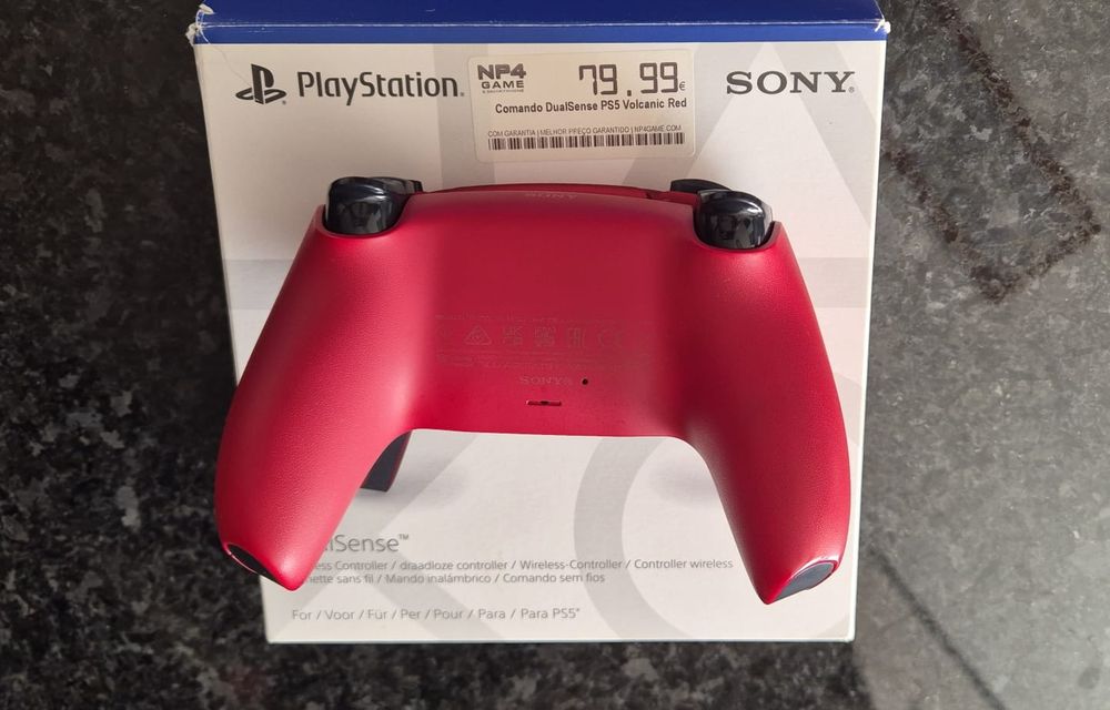 Comando DualSense PS5 – Cor Volcanic Red (Como Novo)