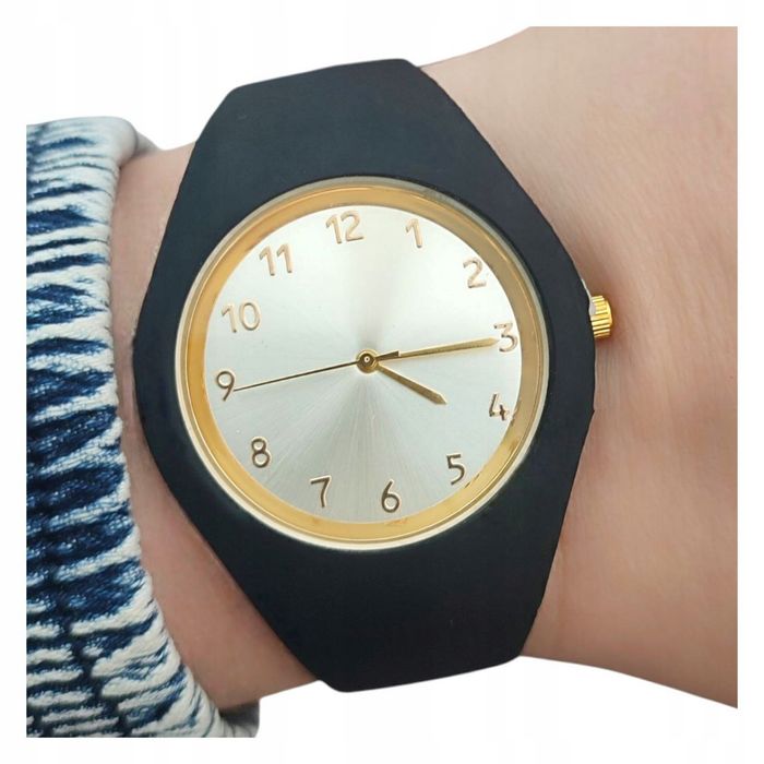czytelny zegarek damski klasyczny czarny pasku analogowy złote cyfry