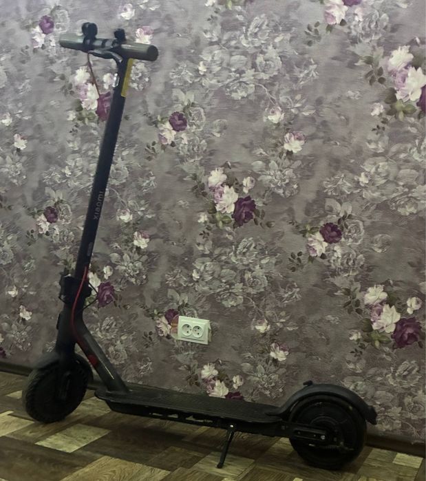 Електро самокат.