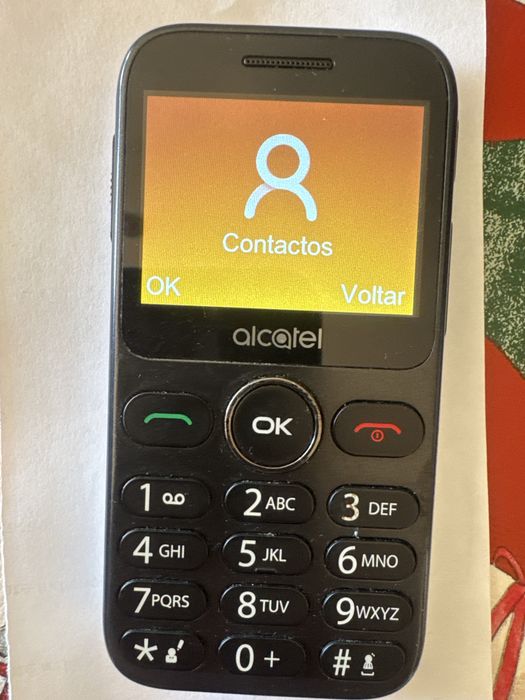 Telemóvel Alcatel 2020 para idosos