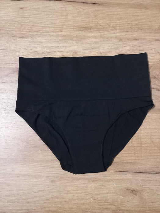 Figi OYSHO, czarny S/36