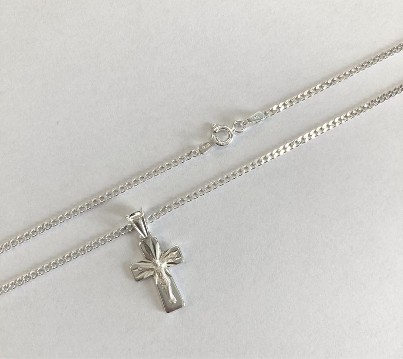 Srebrny komplet łańcuszek pancerka i krzyżyk p.925 Komunia Św, 45cm