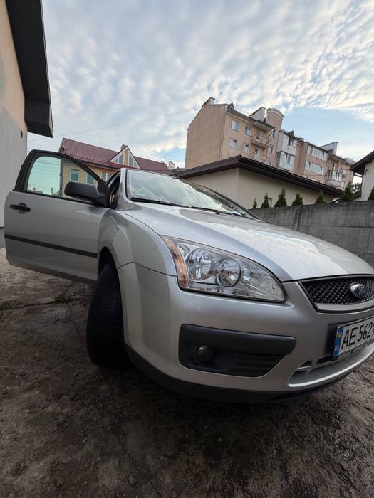 Ford focus 2 2006р гарний стан