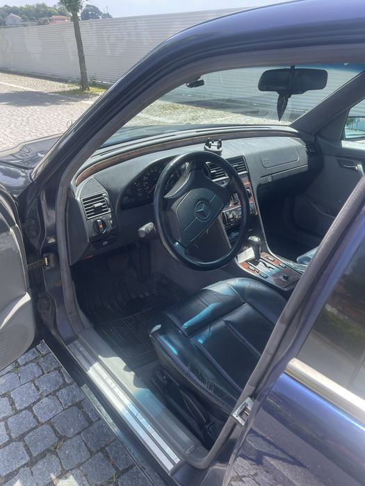 Mercedes (202)  C 250 TD