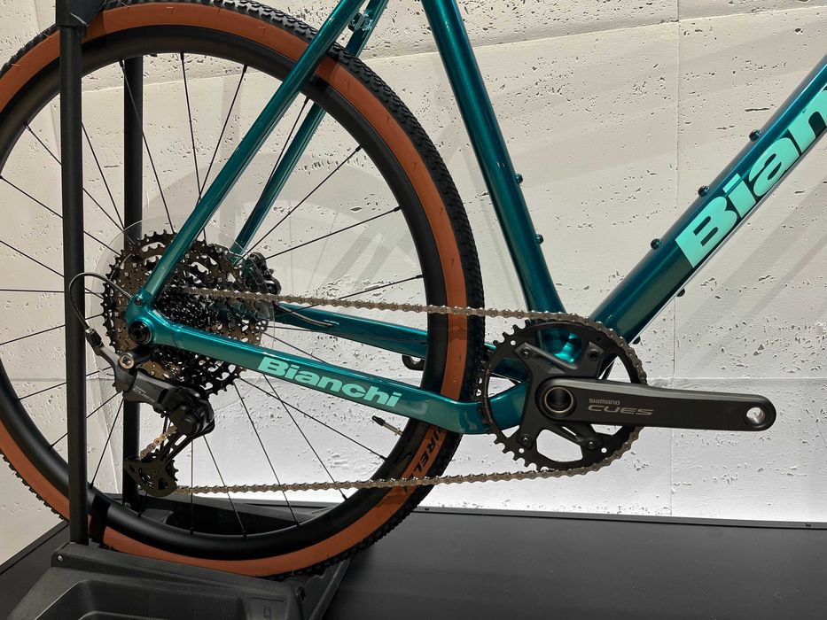 Nowy rower gravel Bianchi Arcadex AL 2026 CUES Celeste VELOPOLIS RATY 0%