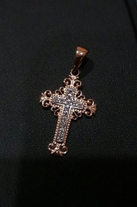 Золота підвіска,хрестик.