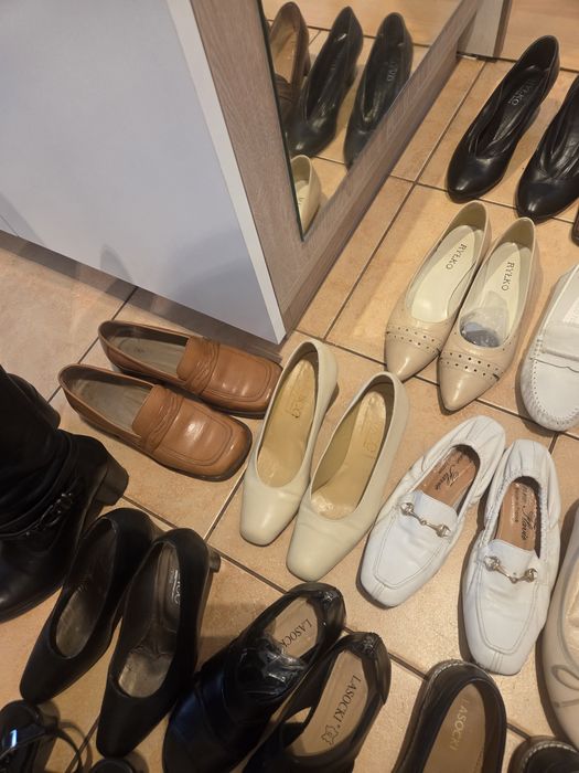 Buty obuwie damskie 46 par za 400zl