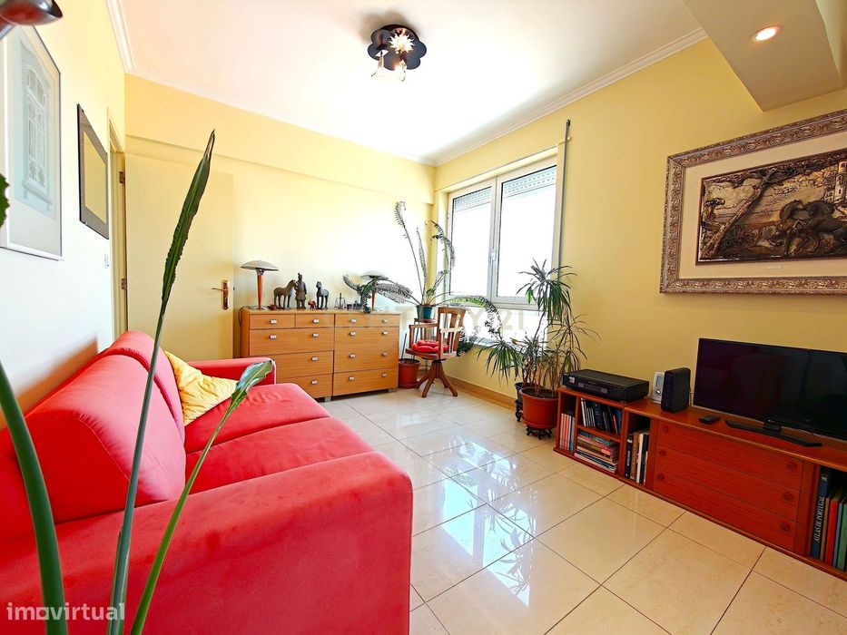 PORTELA 26 - Apartamento T3 com vista Rio na Portela de Sacavém