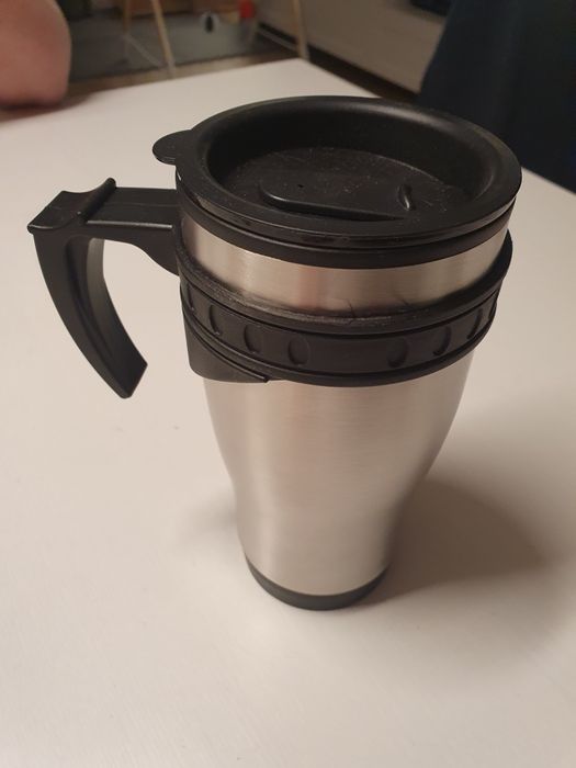 Kubek termiczny na kawę herbatę do samochodu