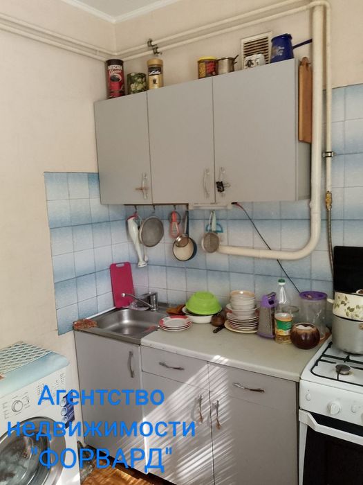 2комн 1/9эт. р-н Черёмушки 7я больница