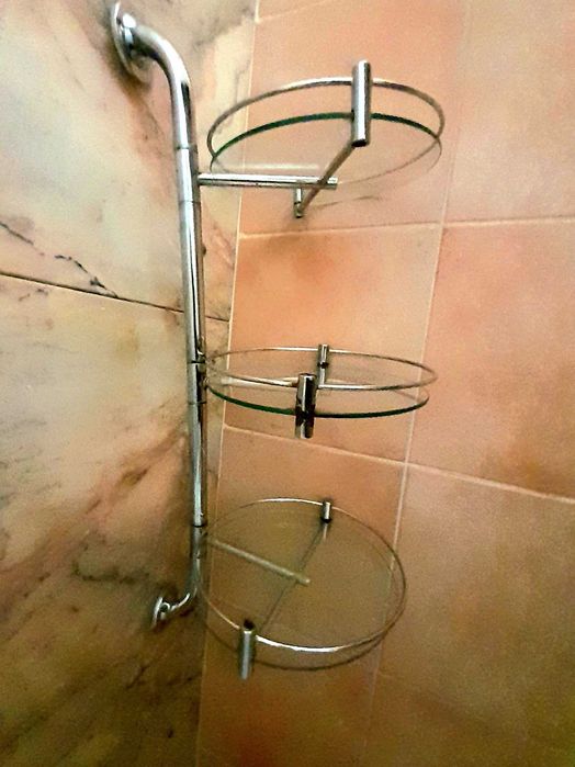 ESTANTE/Organizador em Vidro e inox giratória