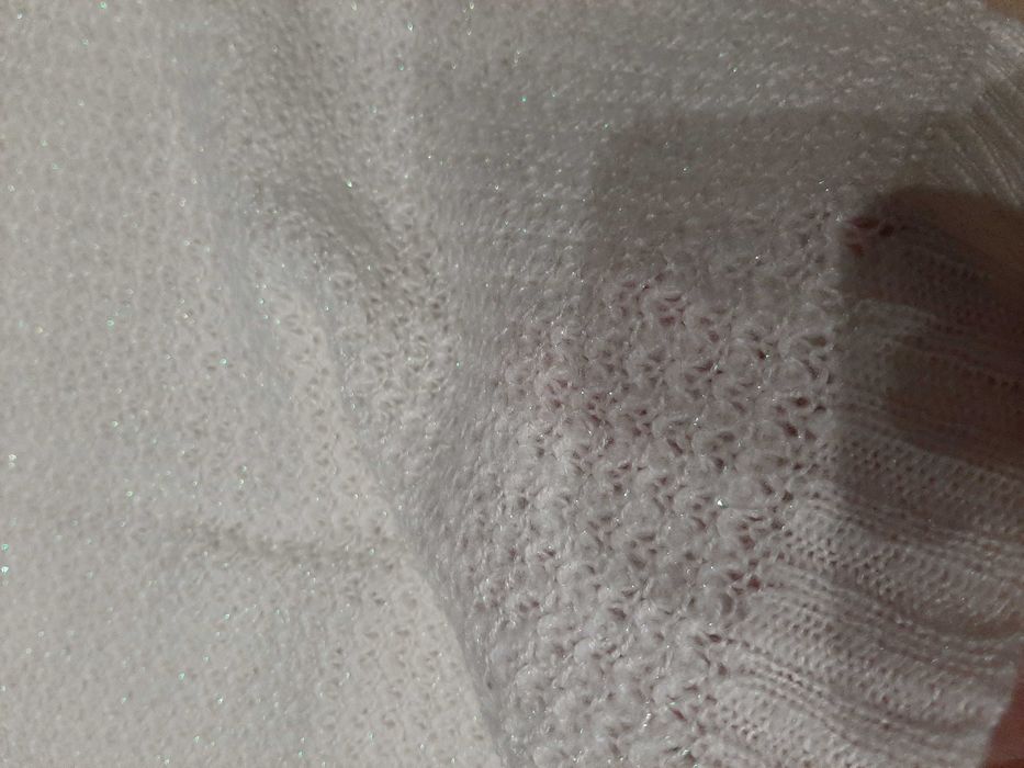Sweter damski Tally Weijl roz.S -bialy ze srebrną nitką
