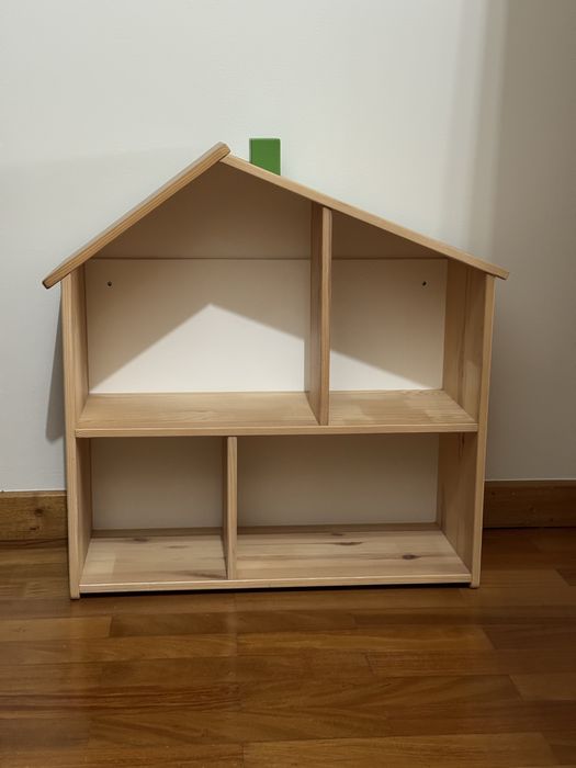 Flisat ikea casinha de madeira