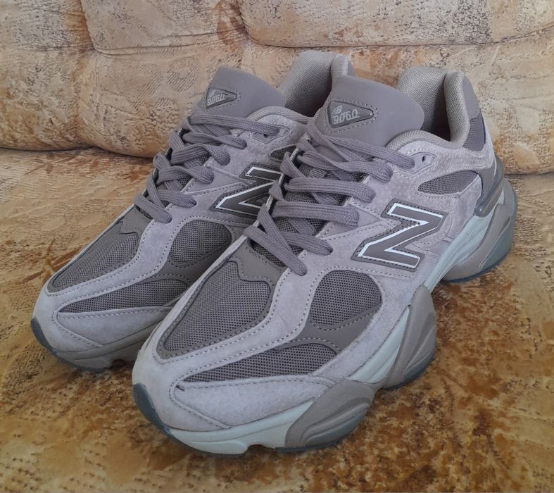 Продам не дорого новые фирменные мужские кроссовки