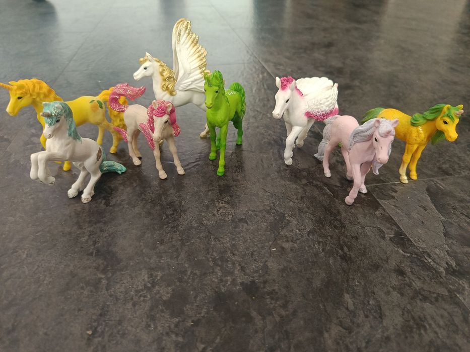 Figurki Schleich Bayala konie jednorożce , pegazy