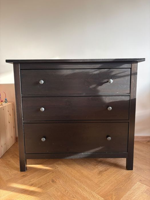 Komoda Ikea Hemnes czarny brąz