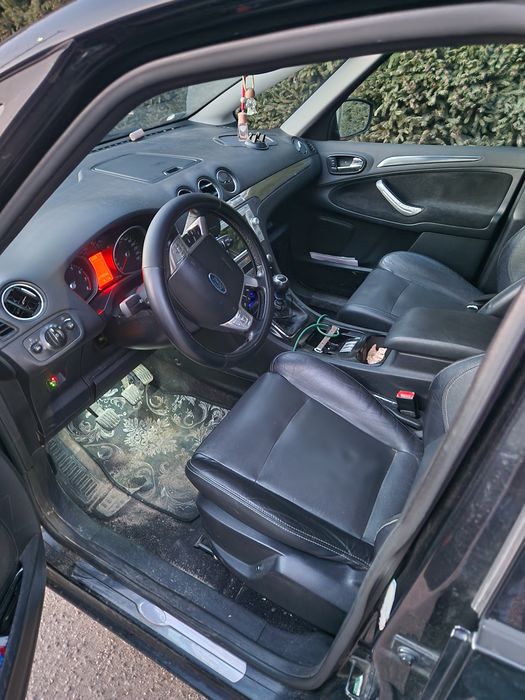Ford s max 2.5turbo lpg