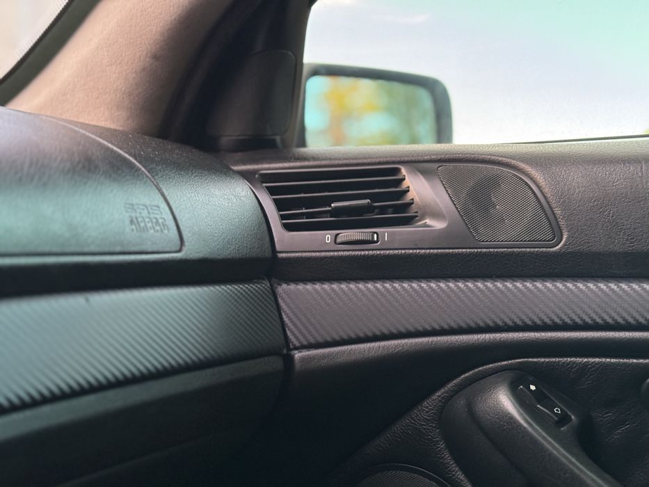 Продам BMW E39 528i