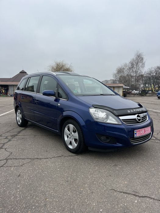 Zafira Максимальна комплектація