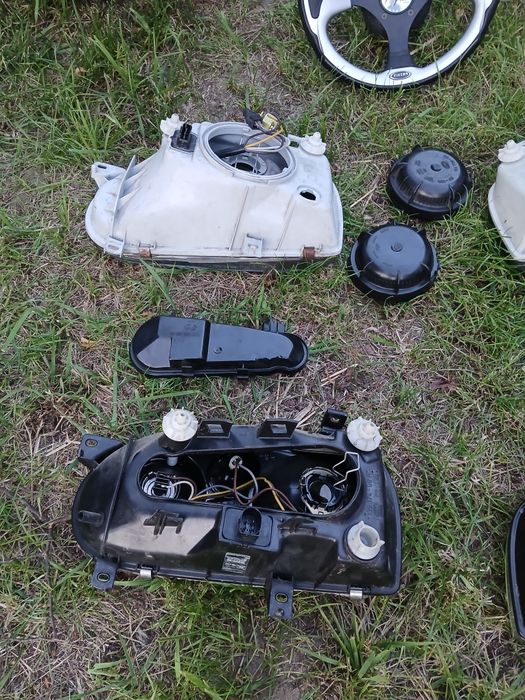 Lampy hella przód l + p kompletne golf 4 IV kierownica dedykowana spor