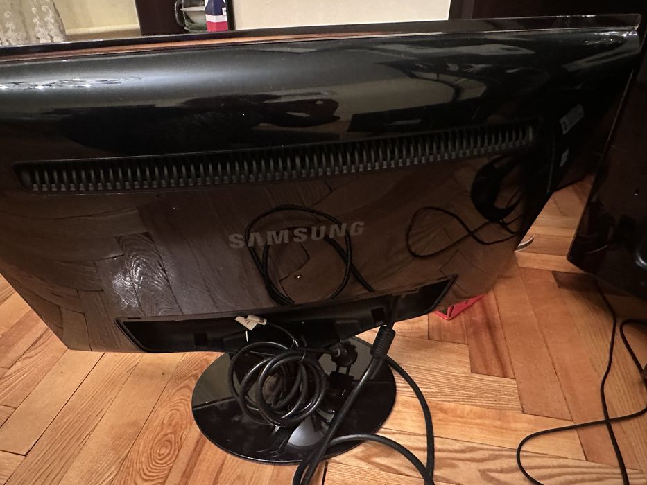 Телевізори бу різні