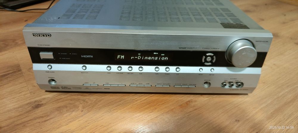 Amplituner Onkyo  TX -SR 506