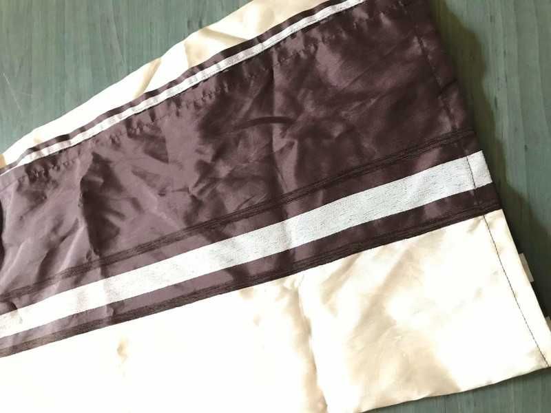 Komplet satynowych zasłon
do 149 cm·Bardzo dobry