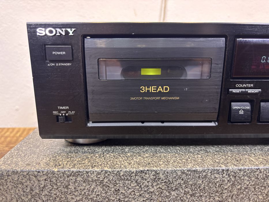 Magnetofon Sony TC K 590