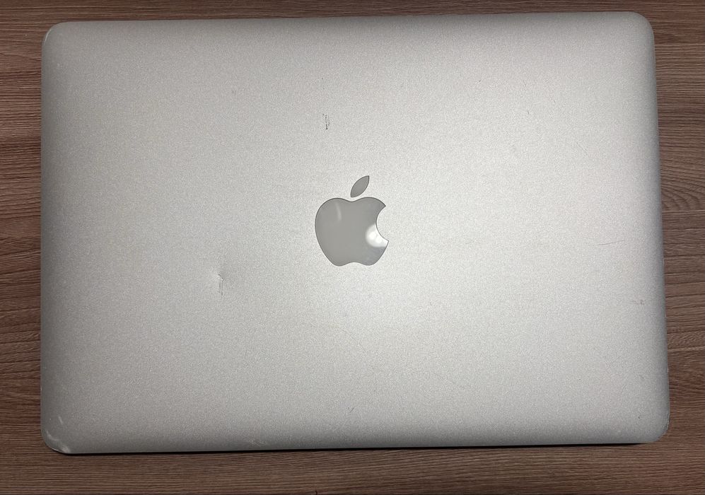 Apple MacBook Air 13 a1466 i5/8gb/128gb ноутбук