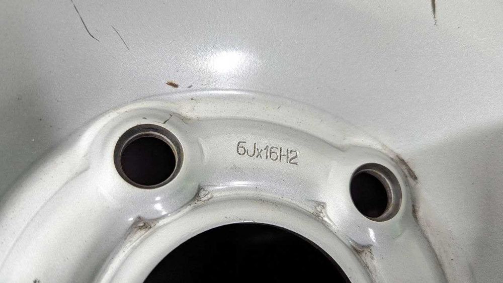 Диски в зборі з шинами Renault Trafik 5/114.3 R16 6J ET50 dia66.1mm
