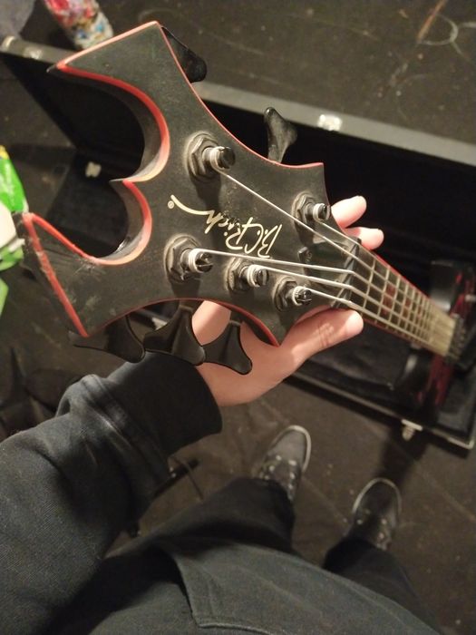 BC Rich Warlock Vortex Signature COM CASE Barreiro E Lavradio • OLX.pt