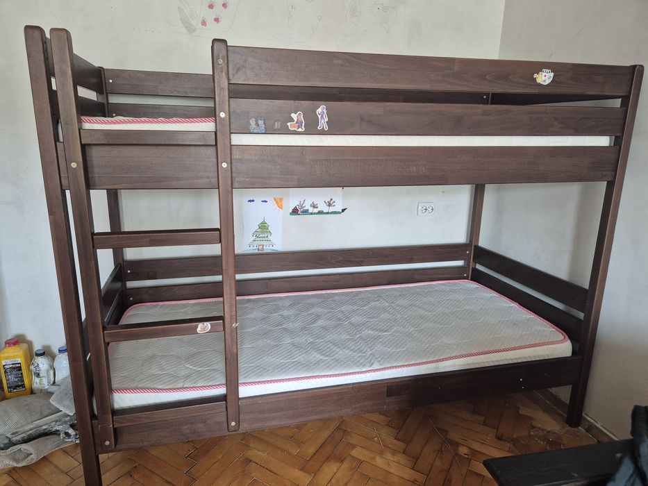 Ліжко дитяче двохярусне