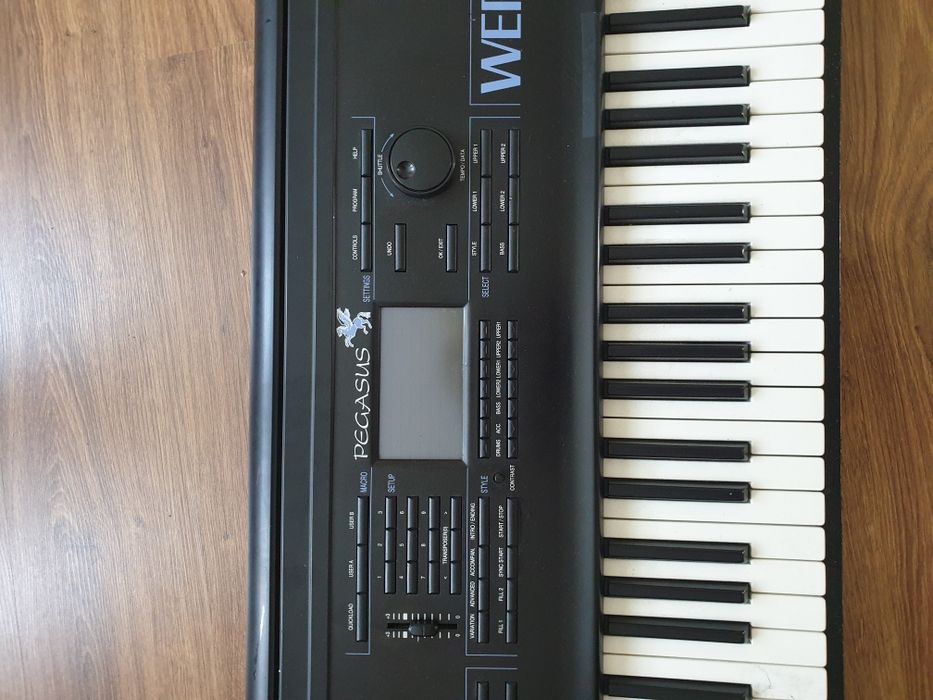 Keyboard  wersi i yamaha+nowy statyw.