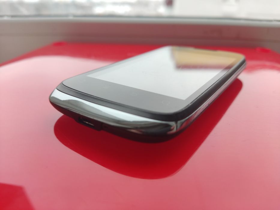Мобільний телефон Huawei Aqua U8650