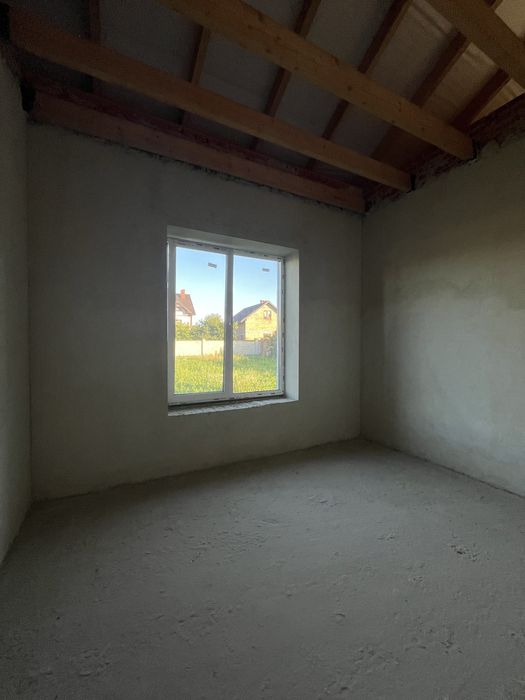 Продається одноповерховий особняк в передмісті Івано-Франківська