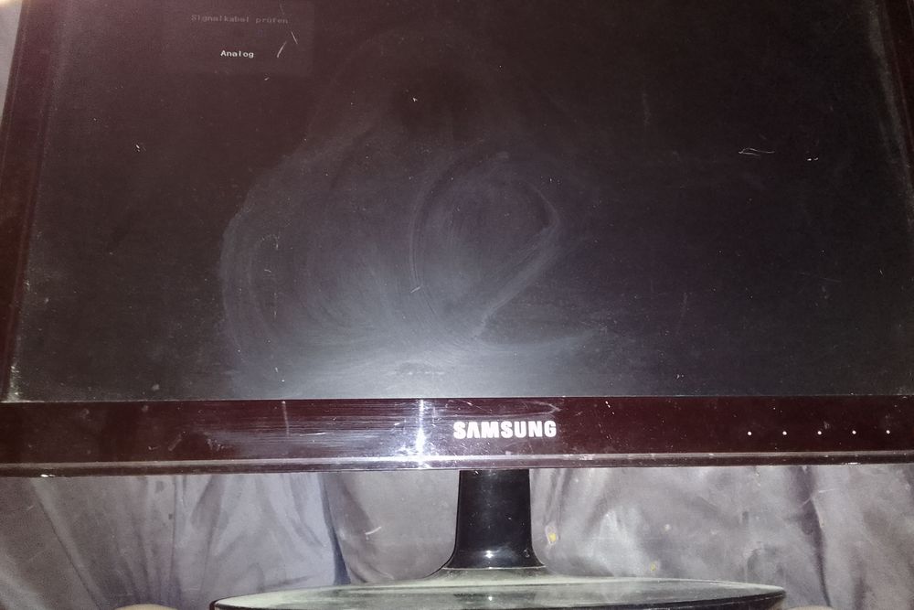 Monitor 22 SynkMastet