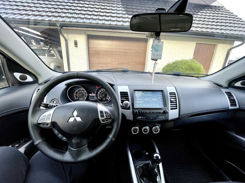 Mitsubishi Outlander II