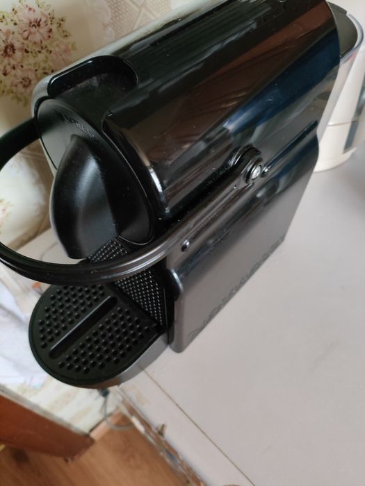 Кофемашина Nespresso M105 Inissia Black