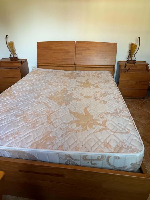 Mobilia quarto pinho maciço da "Cerne"