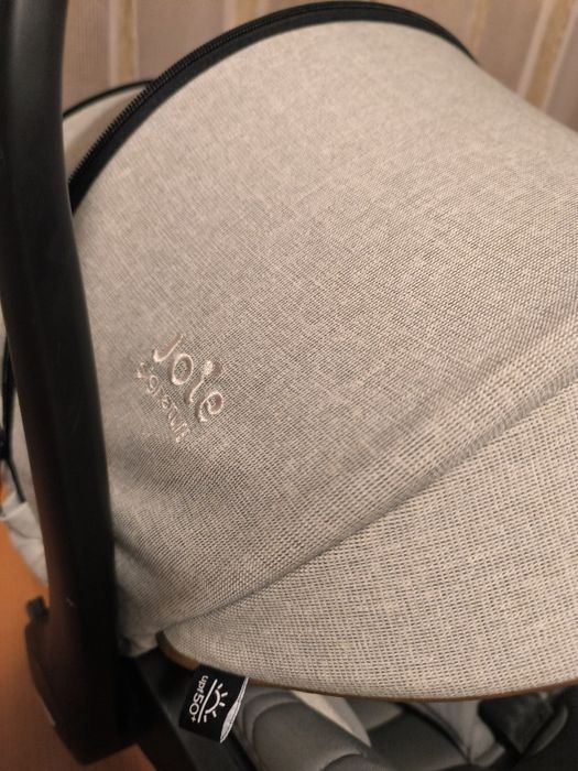 Ovo + base isofix 360 joie