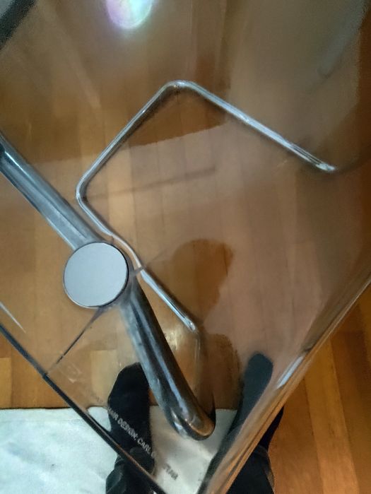 Cadeira Tobias transparente