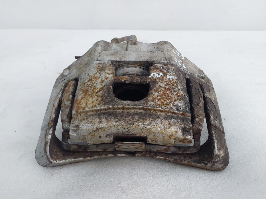 Pinça travão / maxila de travão frente esquerda AUDI A6 Avant (4F5, C6