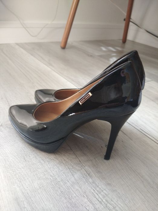Szpilki, czółenka, buty na obcasie