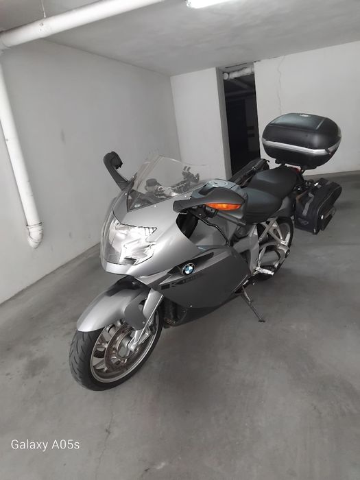 Moto BMW. K1200 S em bom estado
