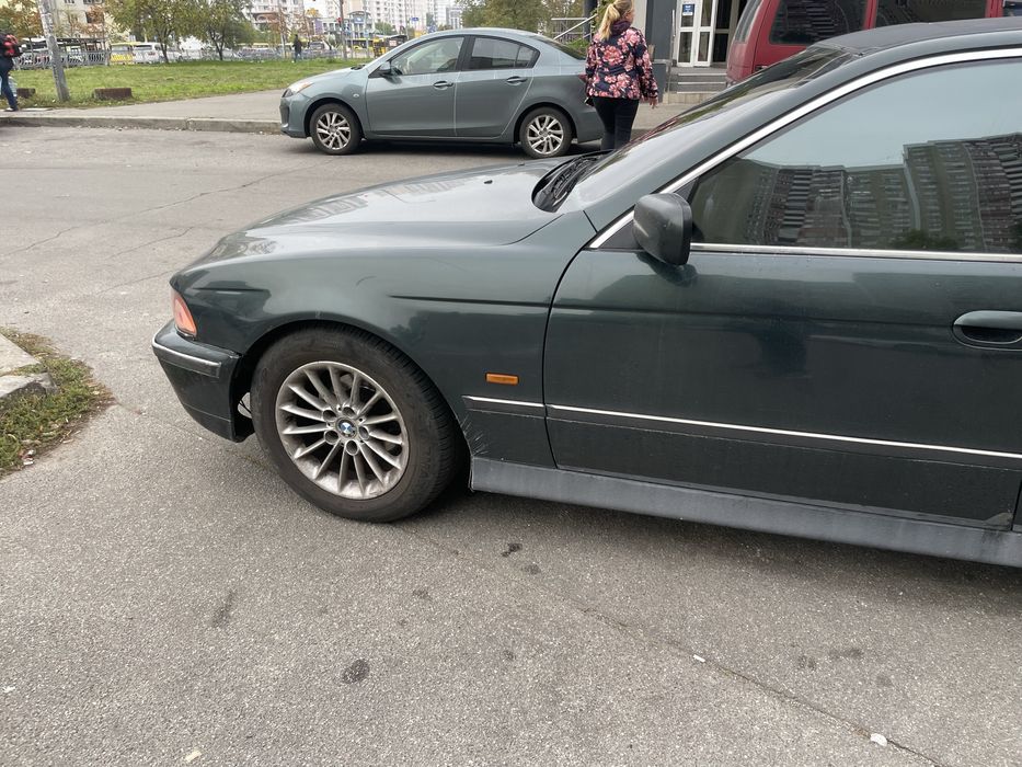 Продам бмв е 39 м57