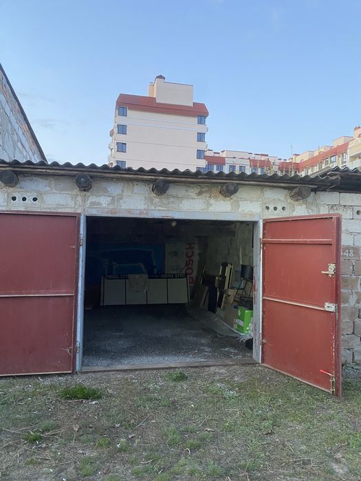 Продам гараж с.Шасливе. ЖК7-Я, Гаражн. кооператив «Надія», місце349 кадастровий номер  3220888001:01:006:0071