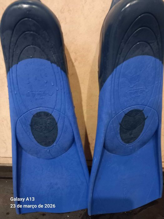 Barbatanas  Decathlon usadas tam.40/41 com envio incluído